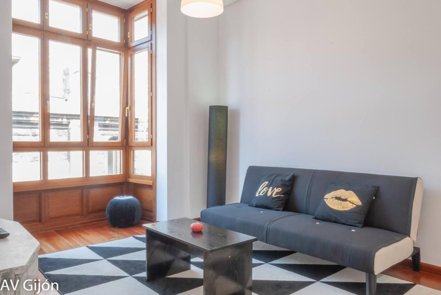 Av Begona 30 Apartment *