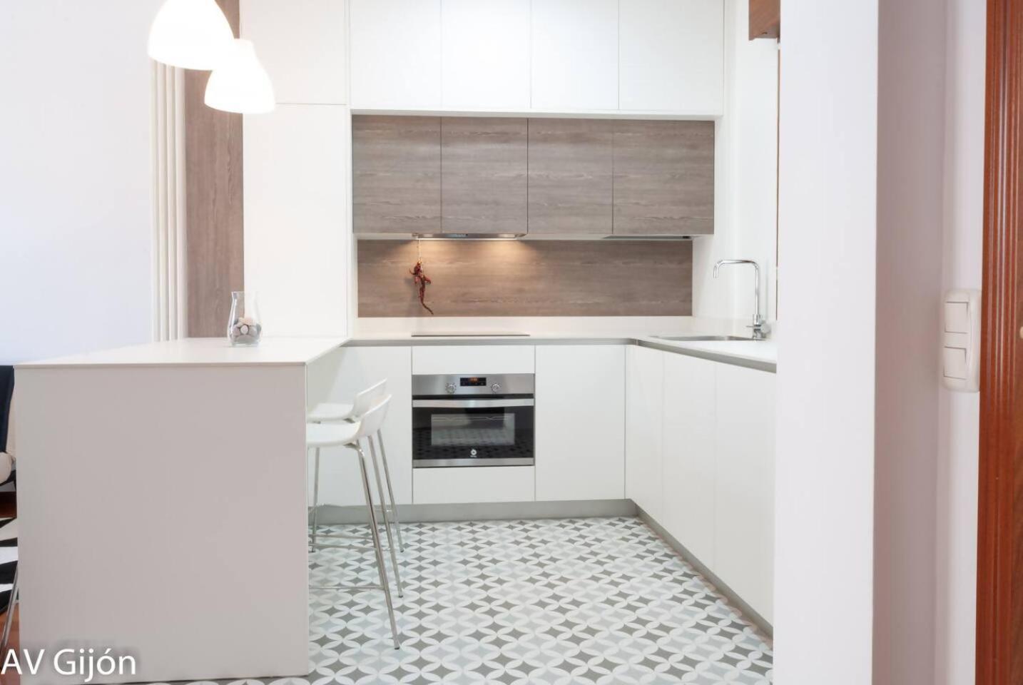 Apartment Av Begona 30 *