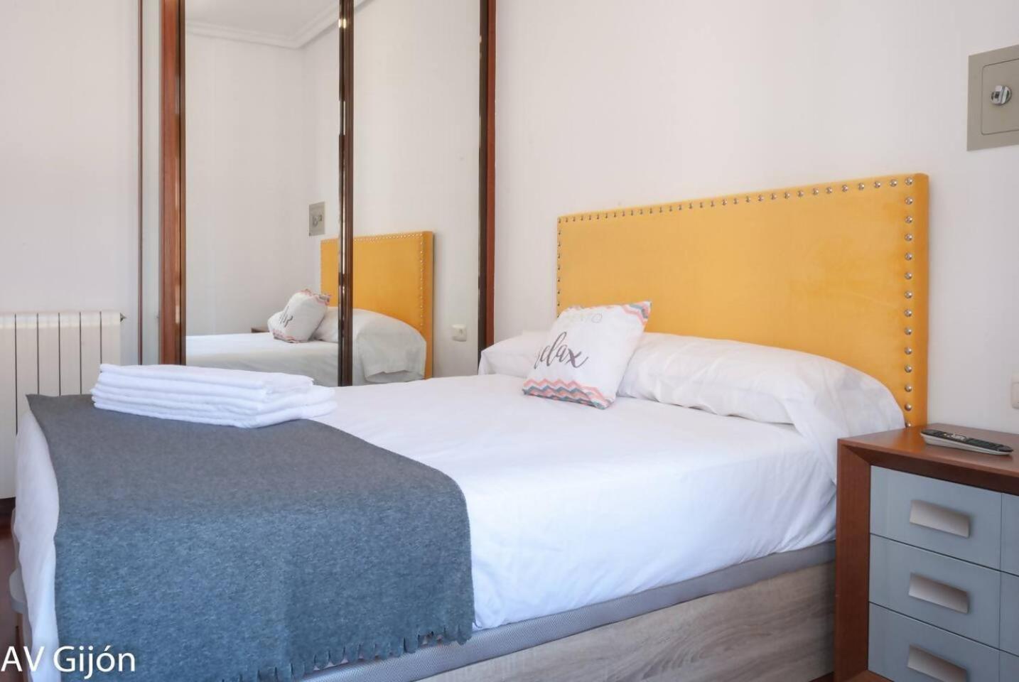 Apartment Av Begona 30 *